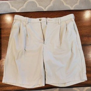 Roundtree & and Yorke Mens Size 38 Shorts 100% Cotton